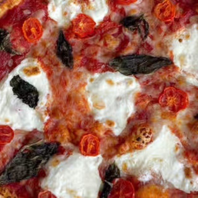 Margherita Pizza.